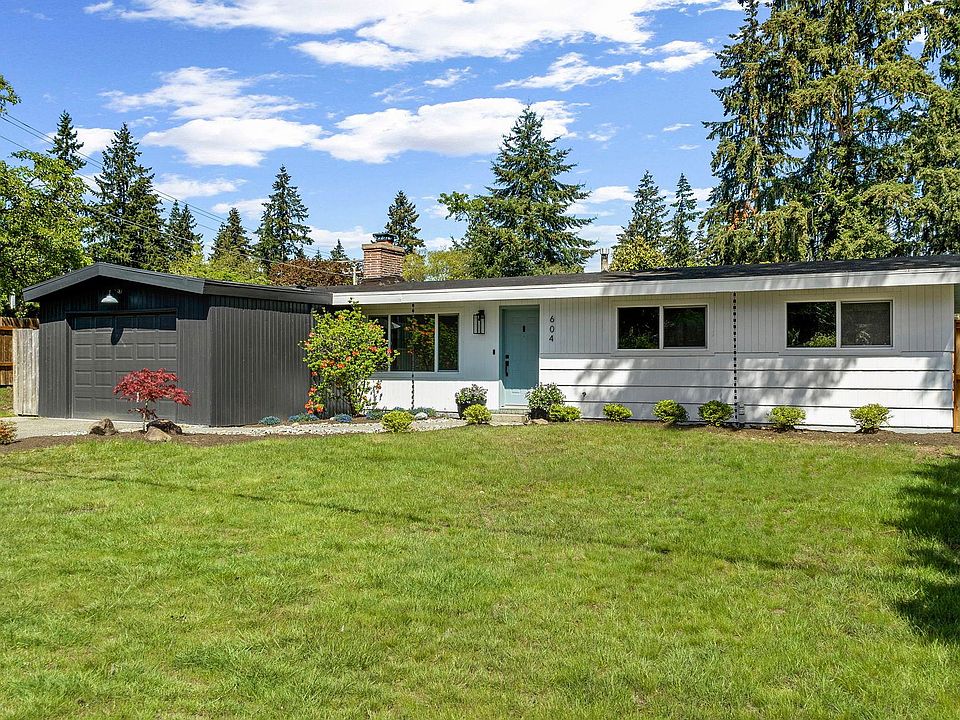1st image of 604 163rd Ave SE