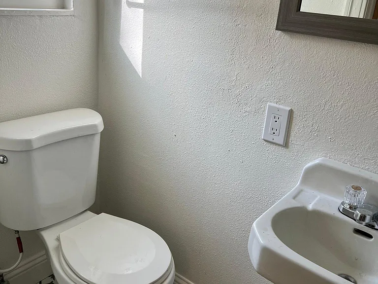 1465 Vermont St #1 — Photo 6
