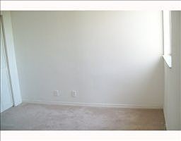 4th image of 948 Savannah Falls Dr