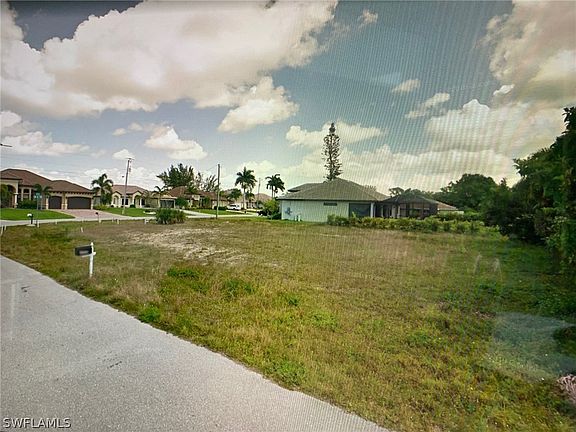 5th image of 1732 SW 44th Terrace Cpe