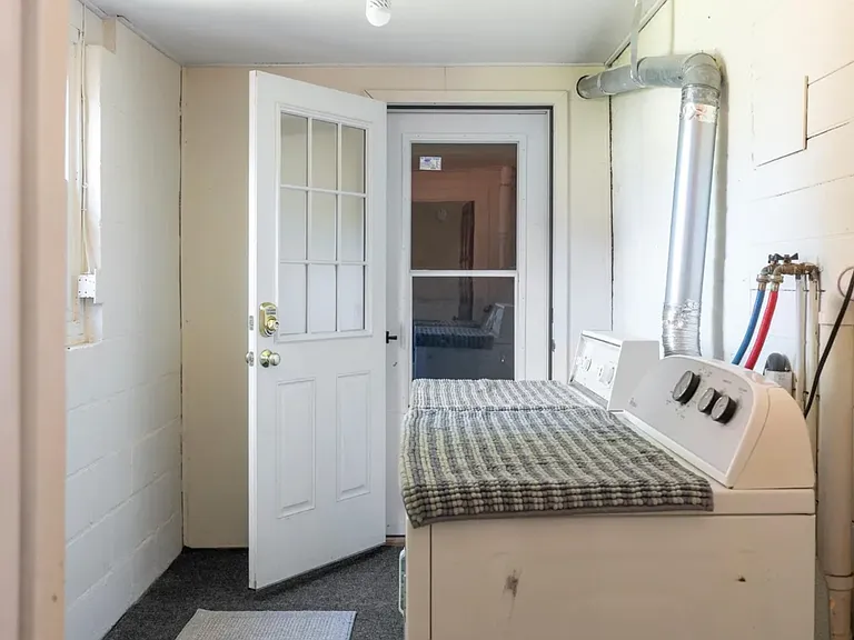 Laundry room