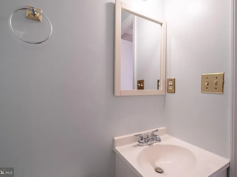 10611 Prairie Landing Ter — Photo 31