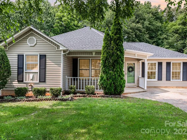 1626 Riverglenn Ct, Rock Hill, SC 29732