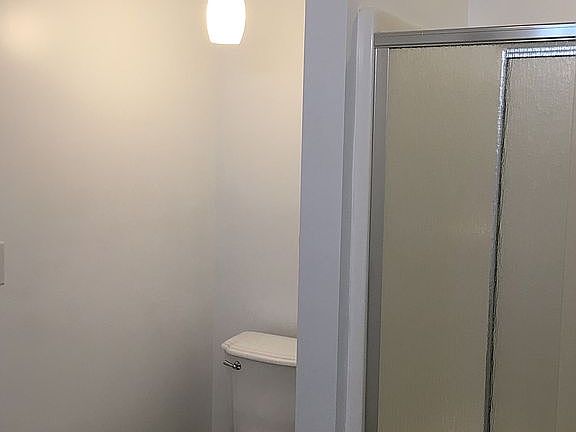 Well-lit master bath!