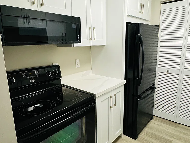 921 Armour Rd #114 — Photo 12