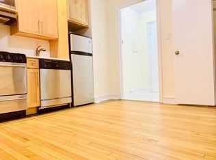 214 E 51st St #B5, New York, NY 10022