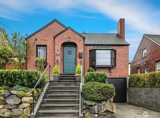 8345 17th Ave NW, Seattle, WA 98117