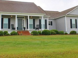 26 Alan Ln, Tifton, GA 31793