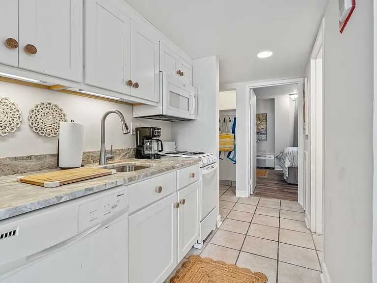 7000 N Ocean Blvd #529 — Photo 6
