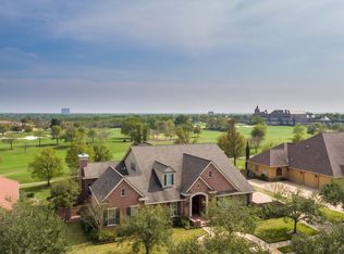 5120 Inverness Dr, Bryan, TX 77802