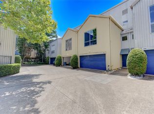 648 Lester St, Houston, TX 77007