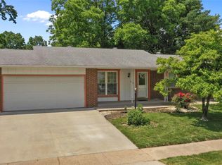 2963 Chance Dr, Florissant, MO