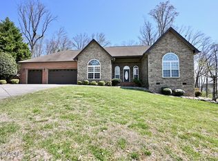 1261 Houston Springs Rd, Greenback, TN 37742