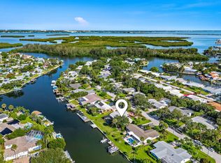 1095 Samar Rd, Cocoa Beach, FL 32931