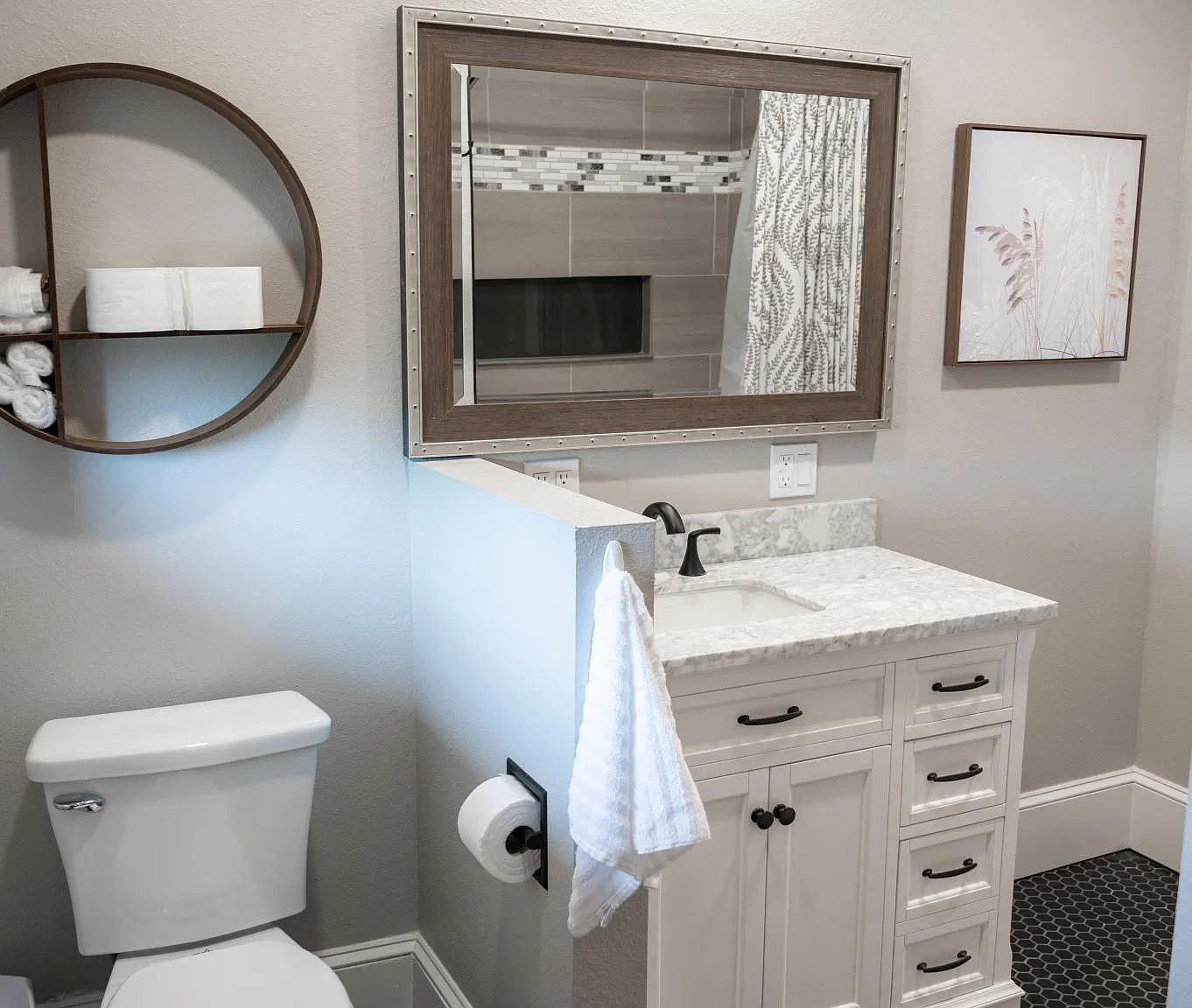 1 bed, 725 sqft, $1,350 — Photo 3