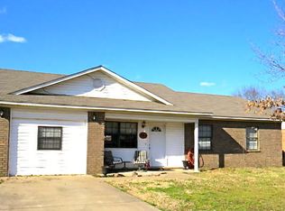 1507 E L St, Russellville, AR 72801