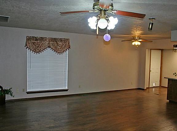 2nd image of 8133 SW 36th St