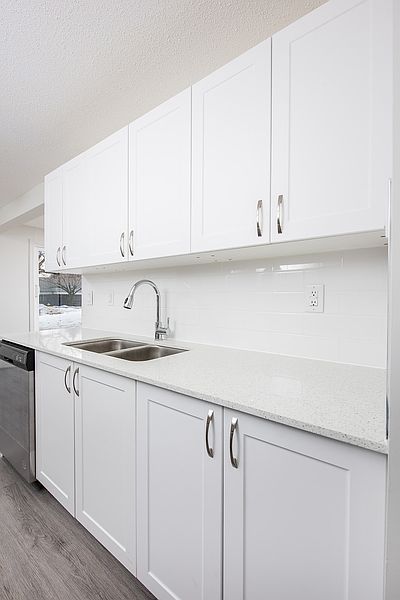 Edmonton Apartment for rent - 2 Bedrooms — photo 35