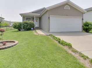 3904 Shasta Dr, Bloomington, IL 61705
