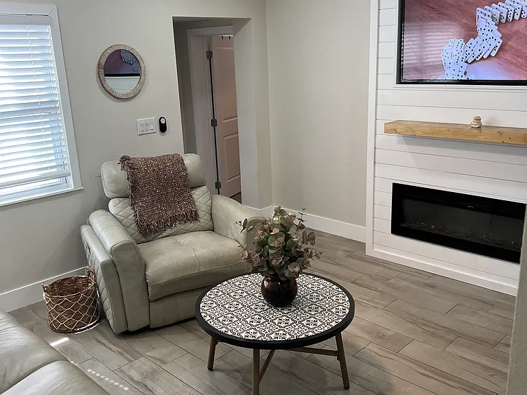 11 S Lakewood Dr — Photo 12