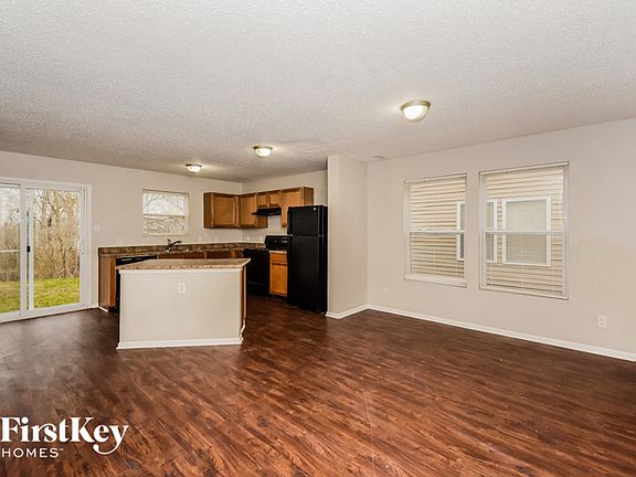 3rd image of 11332 Presidio Dr
