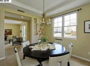 2448 Haile St, Alameda, CA