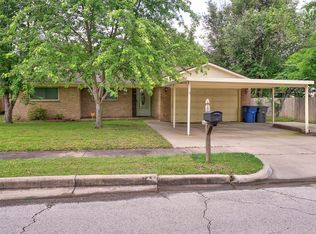 11806 E 16th St, Tulsa, OK 74128