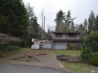 779 Mariner Ct SE, Ocean Shores, WA 98569