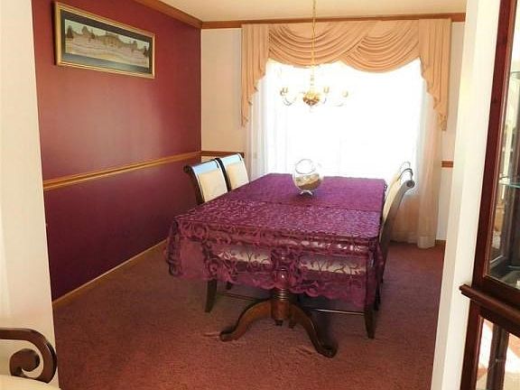 5 Dining Room