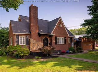 409 44th St SE, Charleston, WV 25304