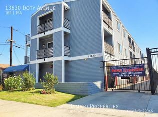 13630 Doty Ave APT 16, Hawthorne, CA 90250