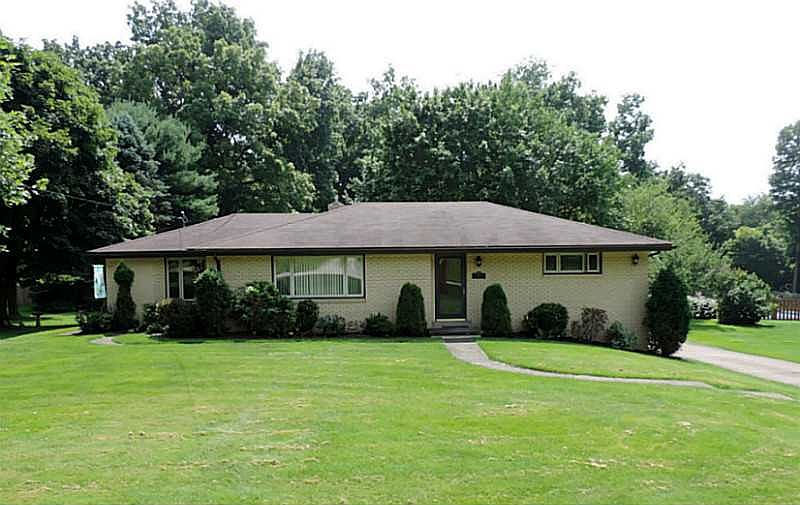 1st image of 3415 Mayer Dr