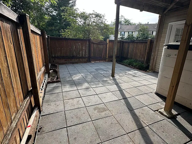 4002 Summer Hollow Ct #155A — Photo 33