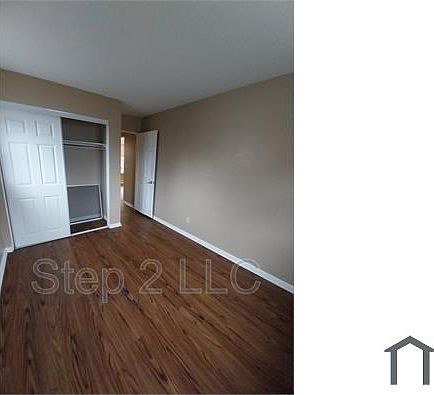 4th image of 228 S Saint Clair St #4