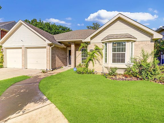 2nd image of 3227 Barkers Forest Ln