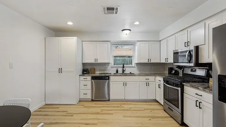 1118 Ebert Ave #C — Photo 14
