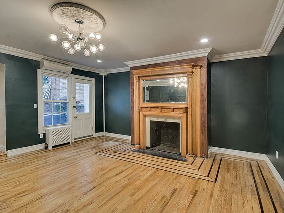 5th image of 113 Columbia Hts #1-5