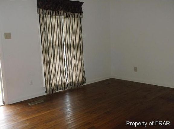 3rd image of 6214 Penfield Dr