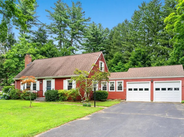 26 Westwood Drive, Simsbury, CT 06070