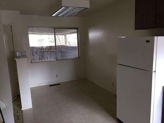 4th image of 855 Bing Dr APT 1