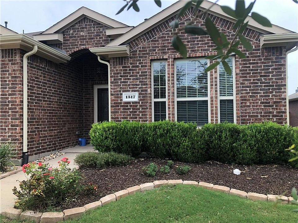 1st image of 1517 Stanford Dr