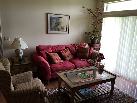 5th image of 2500 Waterside Dr Unit 102