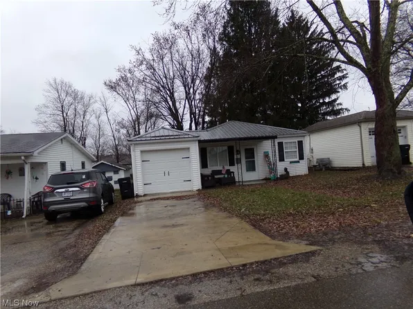 838 Wabash Ave, Zanesville, OH 43701