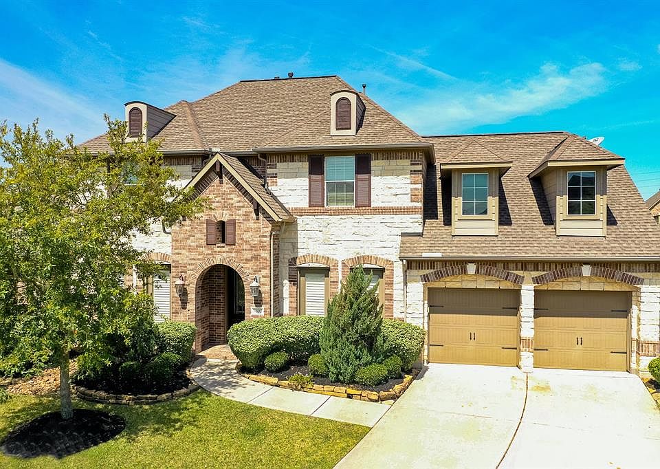 1st image of 9807 Poppys Point Ct