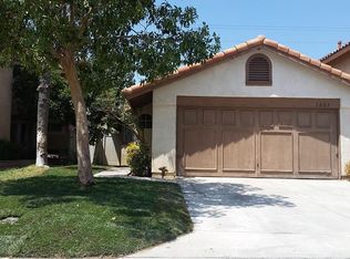 1025 Trujillo Ln, Colton, CA 92324