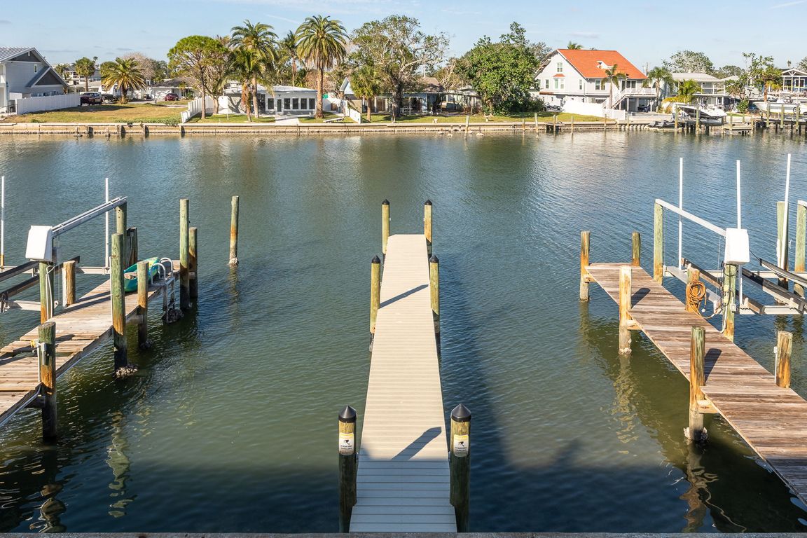Deeded Dock, Survey Available