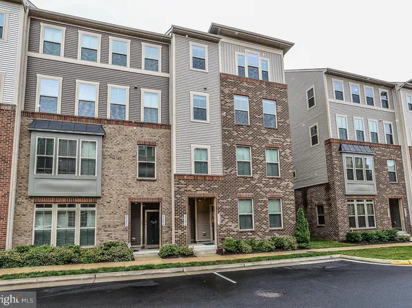 25296 Gray Poplar Ter, Aldie, VA 20105