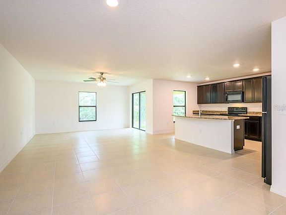 2nd image of 304 Dogfish Way