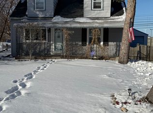 32622 Pardo St, Garden City, MI 48135