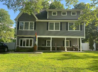 18 Demarest Rd, Livingston, NJ 07039